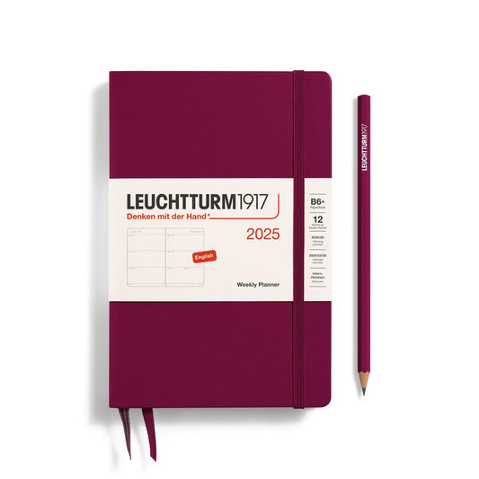 LCHT Agenda B6+ Semainier Rigide - Anglais-Agenda-Leuchtturm 1917-2025-Port Red-B6+-Papeterie du Dôme